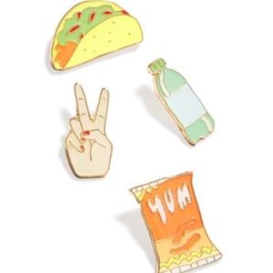 NWT🏷 Celebrate Shop 4-Pc. Taco 🌮 Time Pin Set